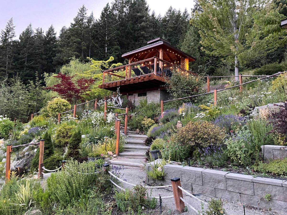 Les Chambres Roses West Kelowna Esterno foto