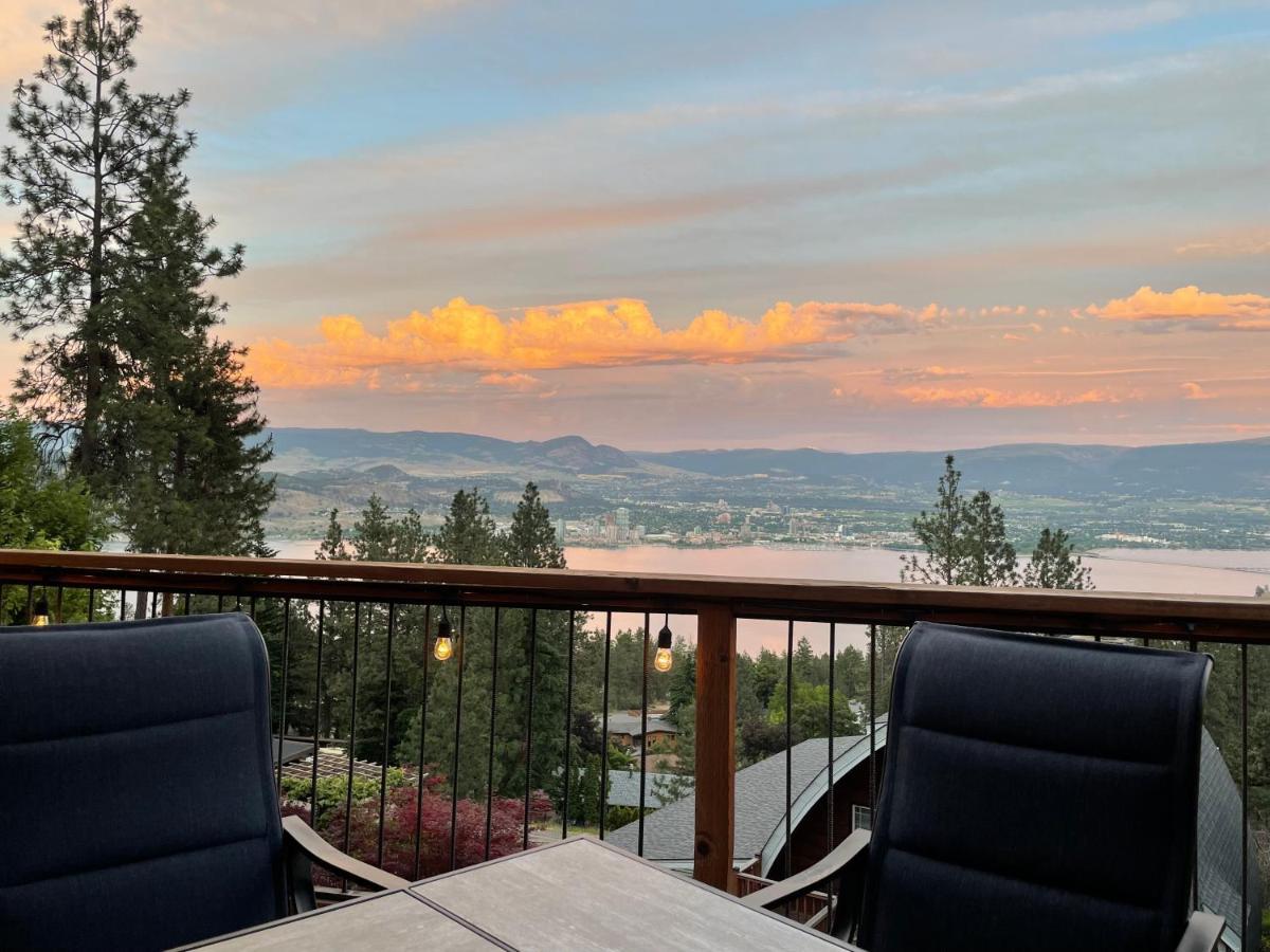 Les Chambres Roses West Kelowna Esterno foto